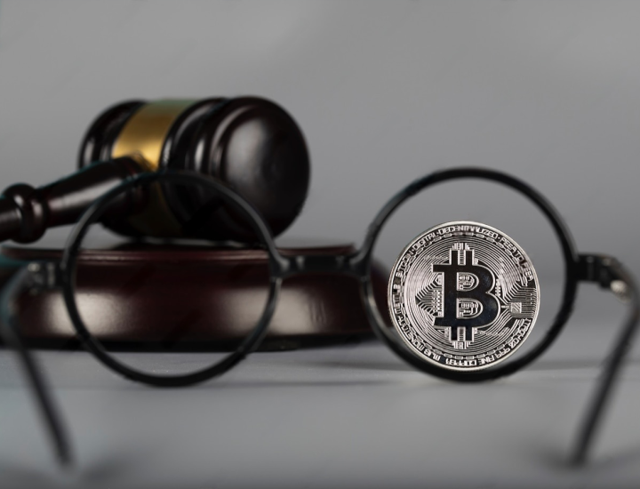 العملات الرقمية والقوانين المالية: تحديات وتنظيمات في عالم جديد