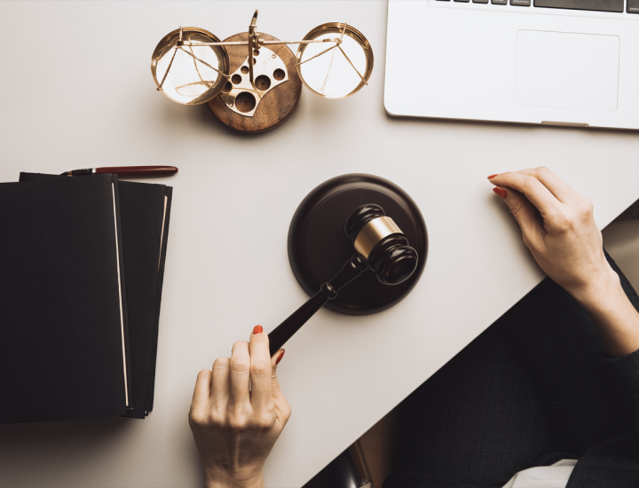 كيف تؤثر الأخطاء القانونية على القضايا؟