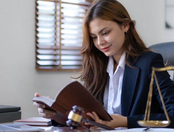 Legal Tips For Aspiring Lawyers